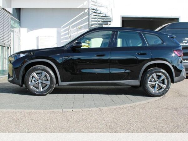BMW X1 sDrive18i *PREMIUM PAKET UND AHK *Sofort Verfügbar** bild 4