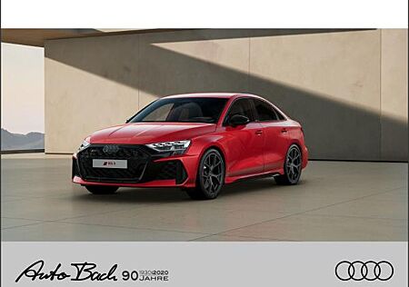 Audi RS3 Limousine RS-Abgas Navi-Paket Adapt.-Fahrwerk