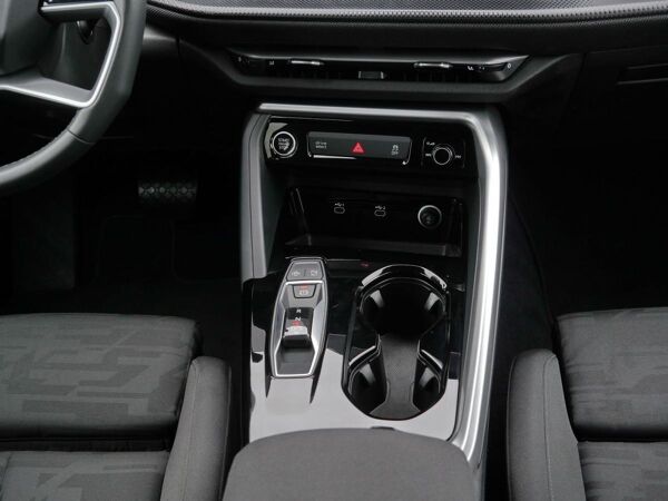 Audi Q5 40 TFSI LED*RFK*AHK*Navi*Virtual*Sound bild 7