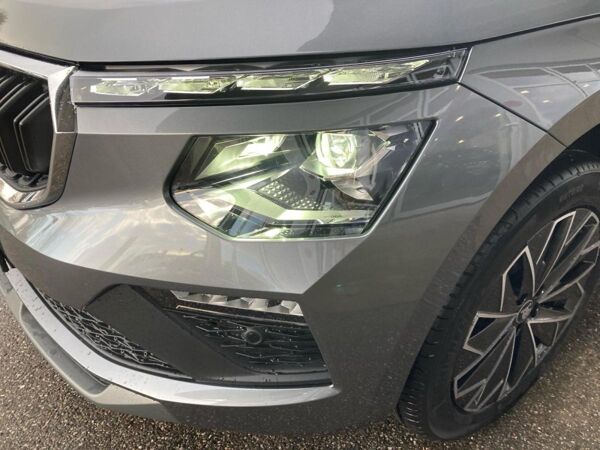 Skoda Kamiq Tour 1.0TSI LED.DSG.NAV.ASSIST.LaneA+.SmartLink+.WIRELESS.DAB bild 6