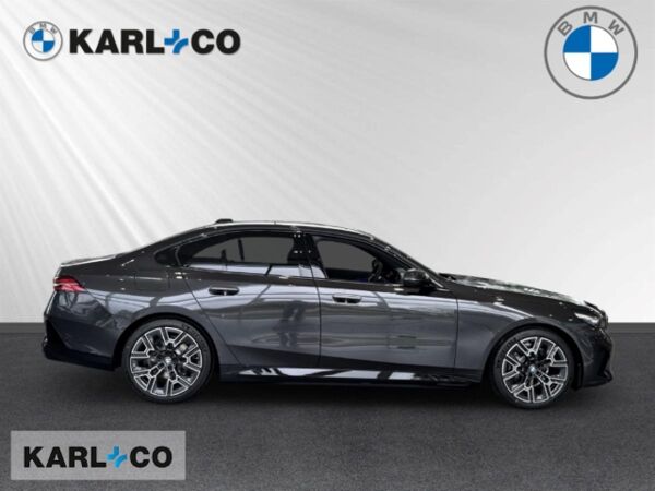 BMW 530 e M SPORT 20" INNOVATIONSPAKET DRIVING ASSIST PLUS HARMAN/KARDON bild 5