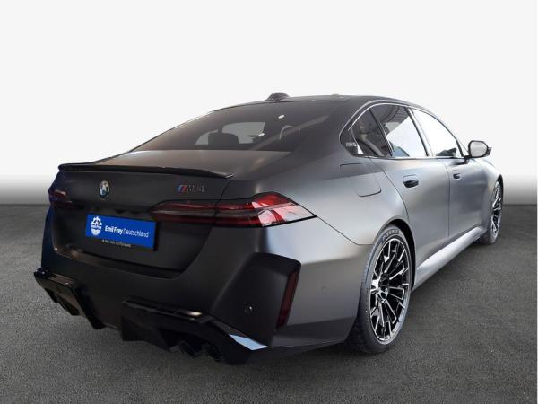 BMW M5 xDrive , 4-türig bild