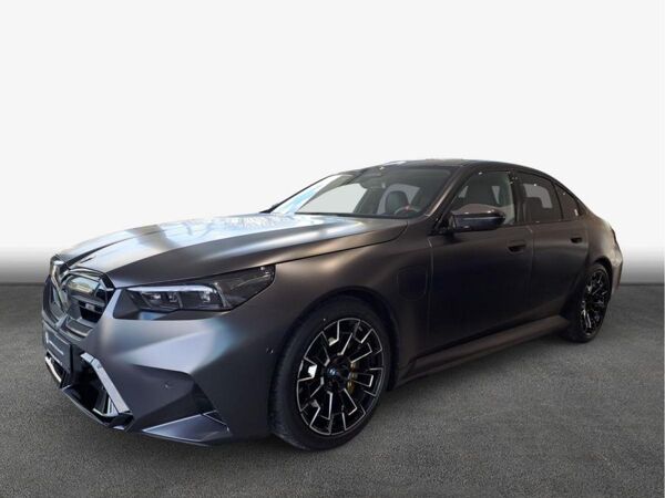 BMW M5 xDrive , 4-türig bild 6