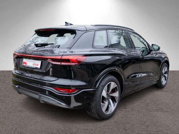 Audi Q6 e-tron S line quattro !0,25%! Leder ACC 360° // Sofort verfügbar!!! bild 4