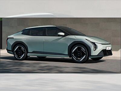 Kia EV4 Fastback 58 kWh 150 kW Earth
