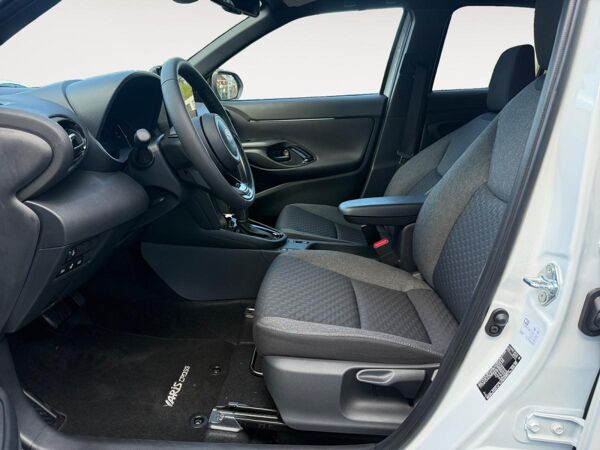 Toyota Yaris Cross bild 4