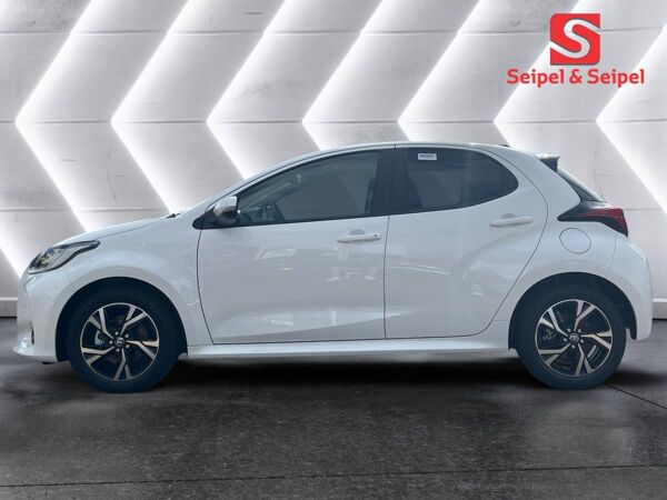 Toyota Yaris Teamplayer-Comfort Paket-Sofort Verfügbar-Sonderrabatt bild 2