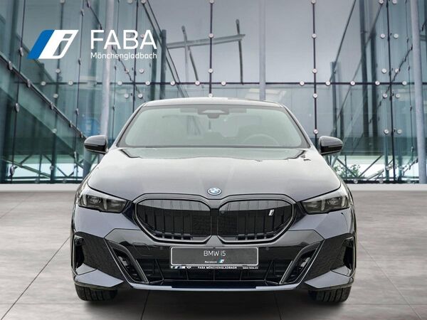 BMW i5 xDrive40 Limousine M Sport Pro Head-Up DAB bild 4