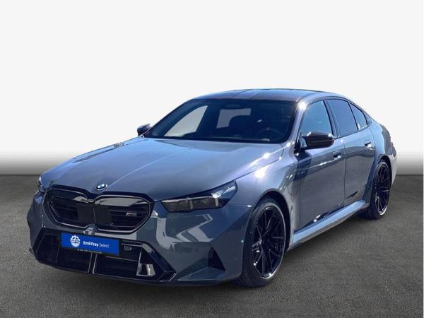 BMW M5 xDrive , 4-türig bild