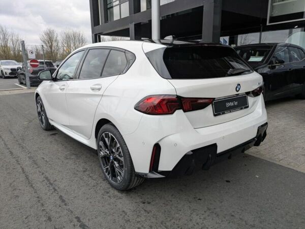 BMW 120 bild 4