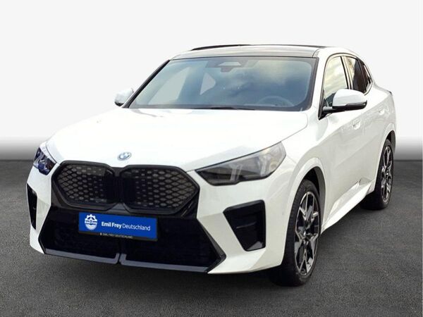 BMW iX2 xDrive30 , 5-türig (Strom) bild
