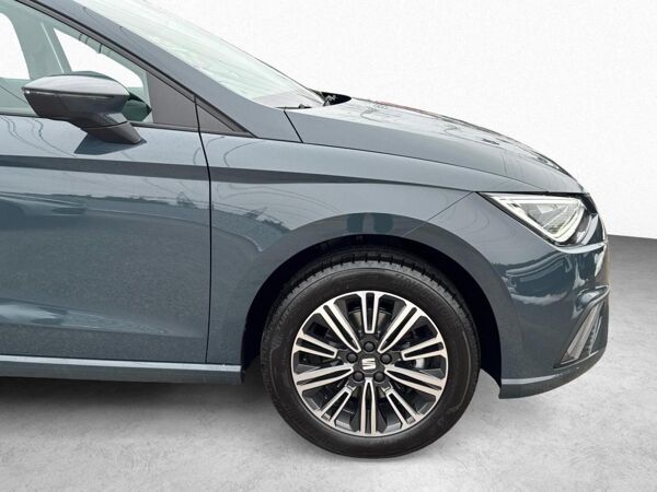 Seat Ibiza ROAD EDITION 1.0 TSI DSG LED KAMERA ACC VC bild 4