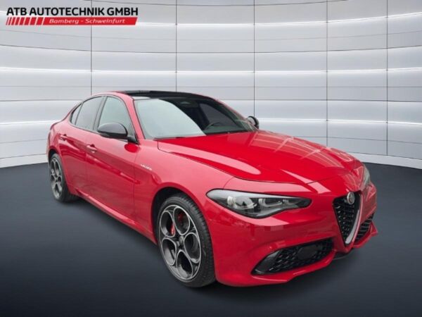 Alfa Romeo Giulia Veloce Q4, Leder, Schiebedach, PDC, Rückfahrkm. bild 4