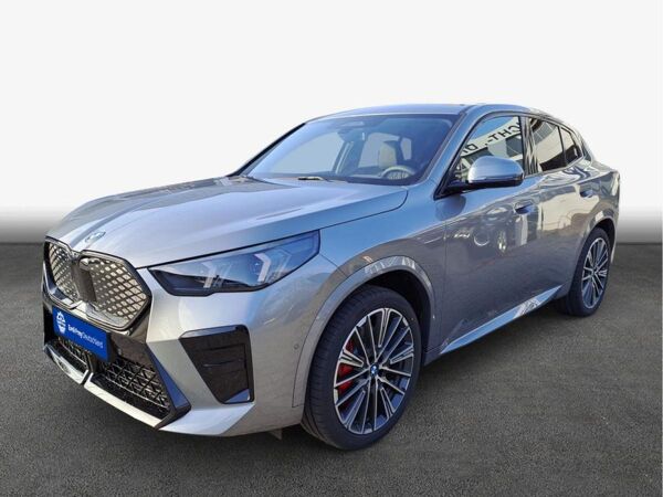 BMW iX2 xDrive30 , 5-türig (Strom) bild