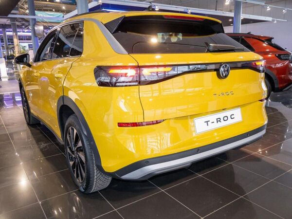 Volkswagen T-Roc Life 1.5 l eTSI OPF 7-Gang-Doppelkupplungsgetriebe DSG **9.900€ Preisvorteil** bild 4