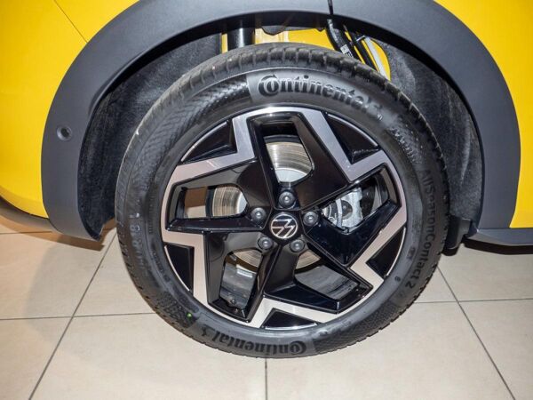 Volkswagen T-Roc R-Line 1.5 l eTSI OPF 7-Gang-Doppelkupplungsgetriebe DSG **12.200€ Preisvorteil** bild 5