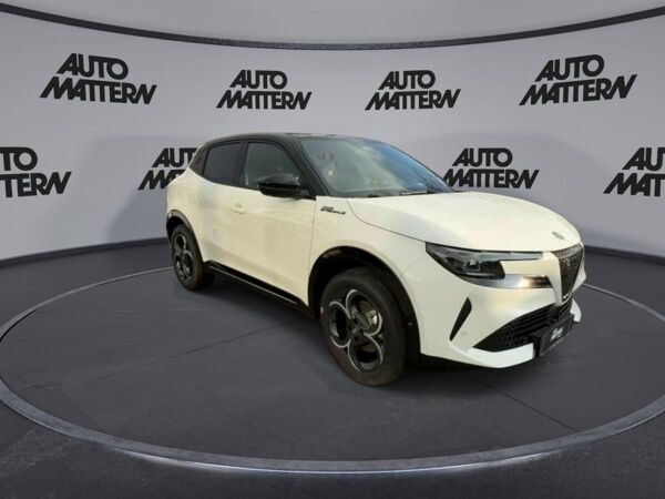 Alfa Romeo Junior 1.2 VGT Mild-Hybrid Sport-Speciale bild 2