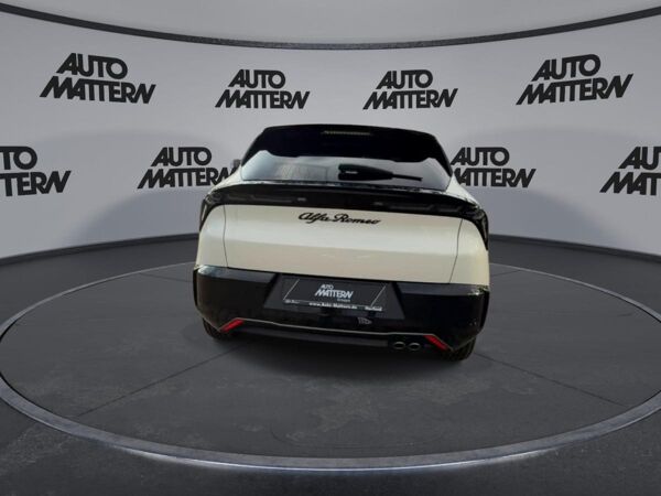Alfa Romeo Junior 1.2 VGT Mild-Hybrid Sport-Speciale bild 7