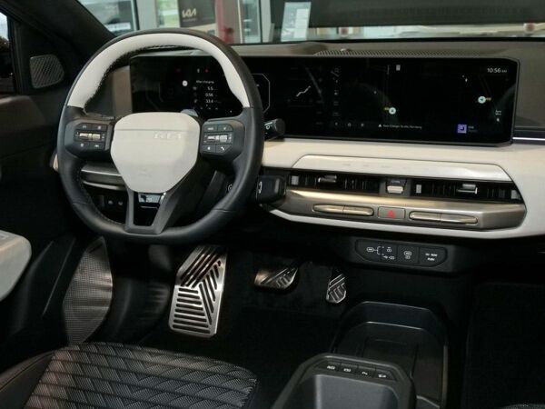 Kia EV4 81 FWD GT Line DWP COM CON Glasdach bild 3