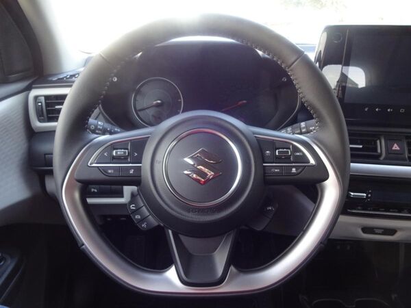 Suzuki Swift Comfort+ Allgrip   AKTIONSANGEBOT!!! bild 6