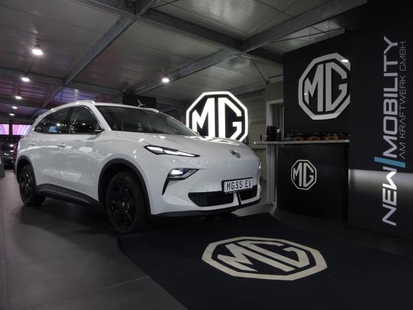 MG S5 EV Comfort Standard Range  *Gewerbe* Sonderaktion Tageszulassung bild