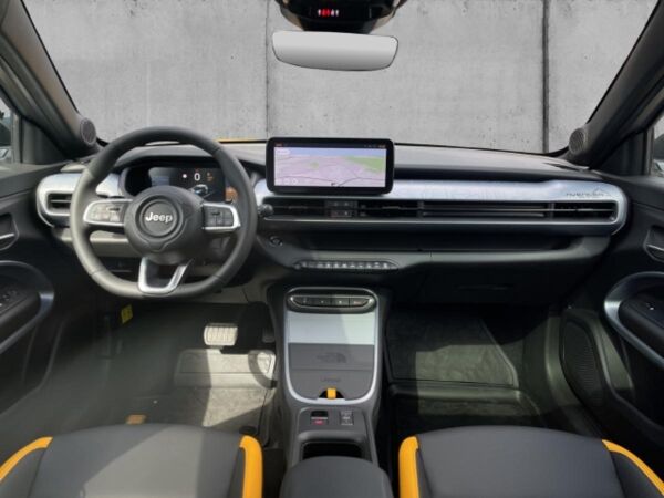 Jeep Avenger The North Face ALLRAD SOFORT PDC+ACC+SHZ+NAVI+CARPLAY bild 3