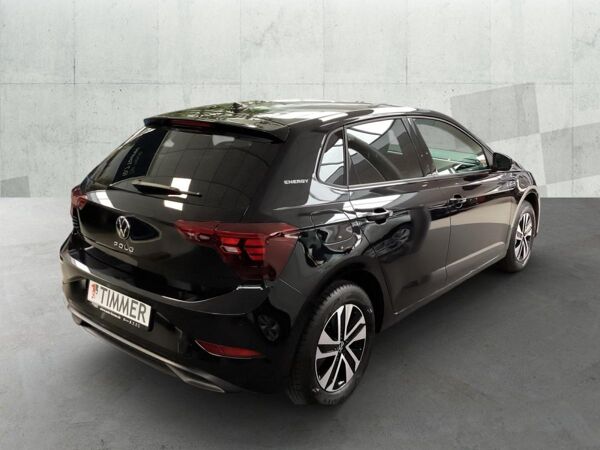 Volkswagen Polo ENERGY  *SOFORT VERFÜGBAR!* 1,0 l TSI OPF 70 kW (95 PS) 5-Gang bild 2