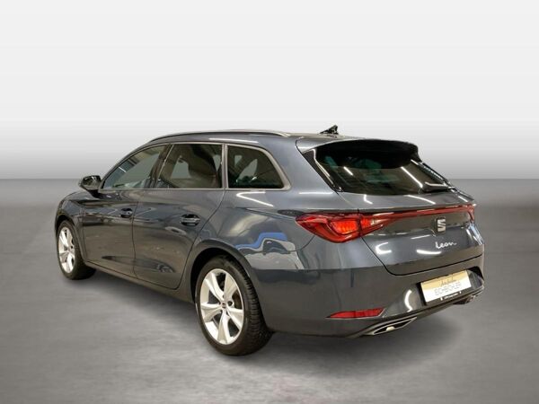 Seat Leon SP FR 1.5 eTSI DSG ACC AUT DynLicht Kam. LM bild 3