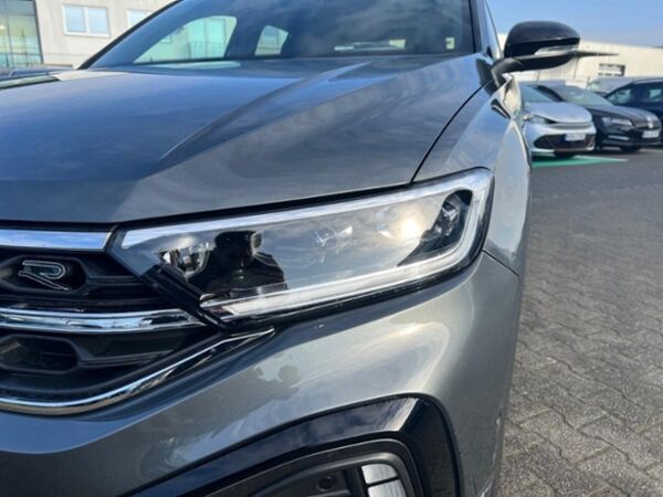 Volkswagen T-Roc 1.5 TSI DSG R-LINE AHK+LED +RKAM +ACC +APP bild 7