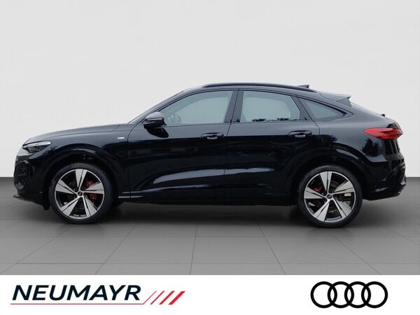 Audi Q5 Sportback quattro edition one Matrix; Pano bild 3