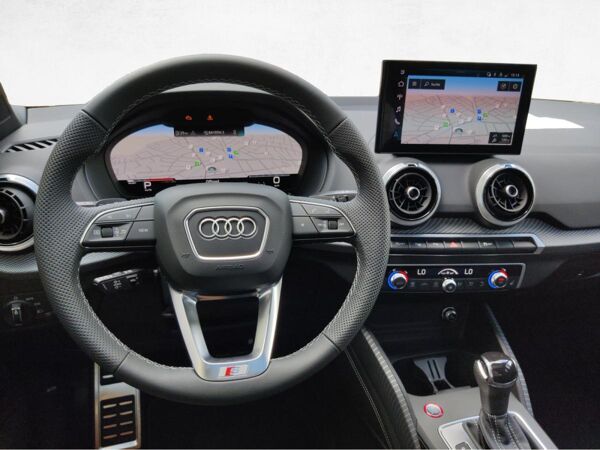 Audi SQ2 2.0 TFSI quattro Sonos; Matrix Pano; AKTION! bild 7