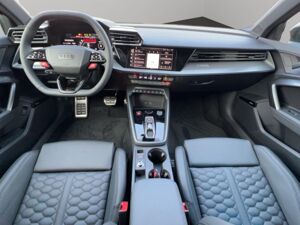 Audi RS3 Sportback S tronic+PANO+SONOS+280km/h bild 6