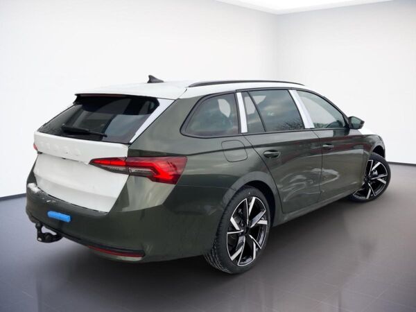 Skoda Octavia Combi Sportline 2.0TDI MATRIX.TravelA.SHZ.KAM.AHK.SmartLink.SignA bild 4