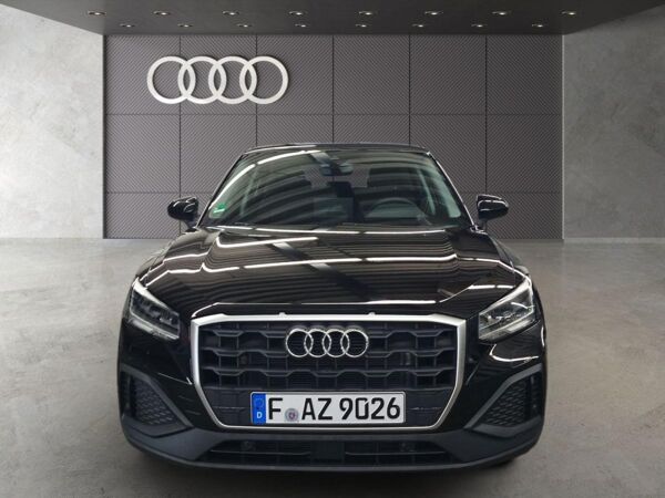Audi Q2 30 TFSI Schaltgetriebe bild 2
