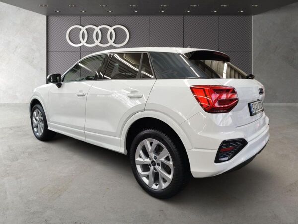 Audi Q2 35 TFSI advanced S tronic LED DAB VC PDC Sitzheizung bild 4