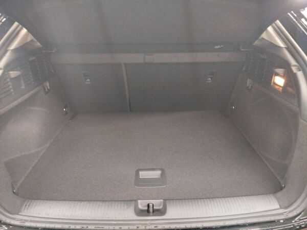 Audi Q2 30 TFSI Schaltgetriebe bild 6