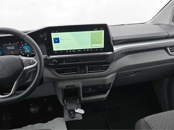 Volkswagen Caravelle T7Lang Edition Pano Navi Standheizung Soundsystem bild 5