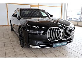 BMW 740 d xDrive Standheizung Sitzlüftung Massage SOFORT VERFÜGBAR