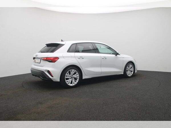 Audi A3 Sportback 35 TDI S line Virt.Cockpit Navi SHZ bild 5