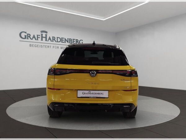 Volkswagen T-Roc R-Line 1.5 l eTSI | NEUES MODELL | Gewerbe bild 4