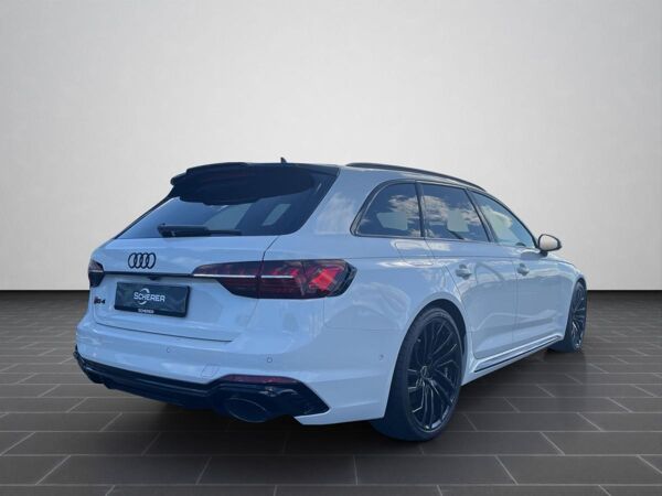 Audi RS4 Avant Last Edition 1 of 25 / 360° Kamera, Keyless Entry, Lenkradheizung,  Massagesitze, Soundsystem bild 2