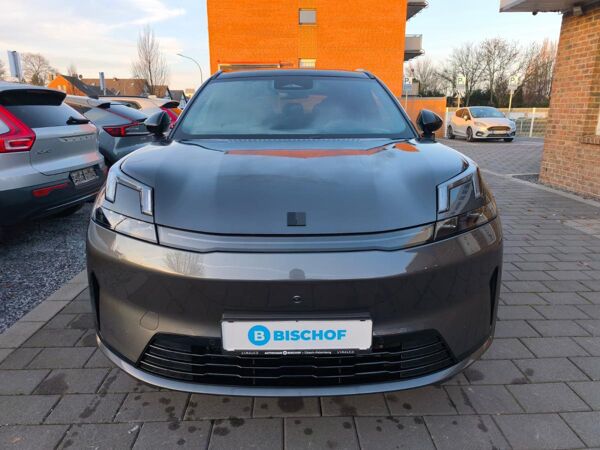 LYNK & Co 08 Core PHEV ALLE FARBEN G bild 3