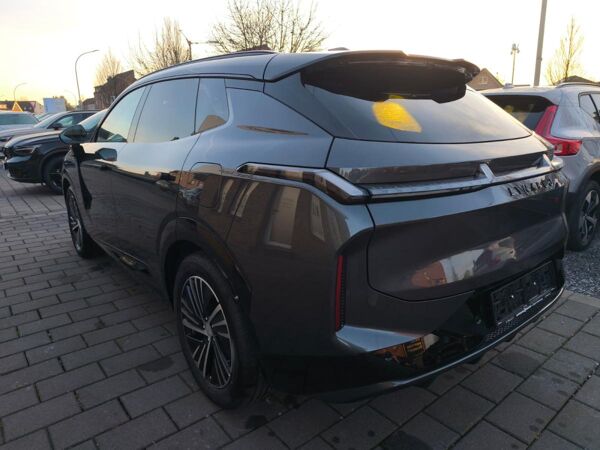 LYNK & Co 08 Core PHEV ALLE FARBEN G bild 4