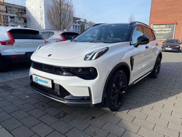 LYNK & Co 01 PHEV More ALLE FARBEN G bild 2