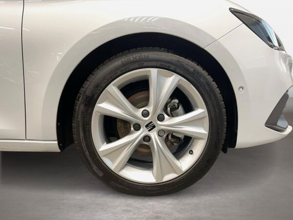 Seat Leon SP FR 1.5 eTSI DSG ACC AUT DynLicht Kam. LM bild 6
