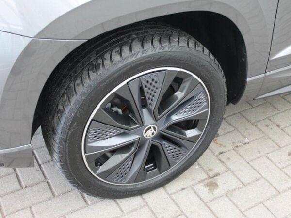 Skoda Karoq Sportline 1.5 TSI DSG +NAVI+MATRIX+APP+ACC bild 7