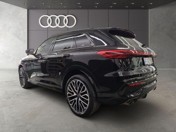 Audi Q5 TDI quattro S tronic S line MATRIX NAVI 360 bild 4
