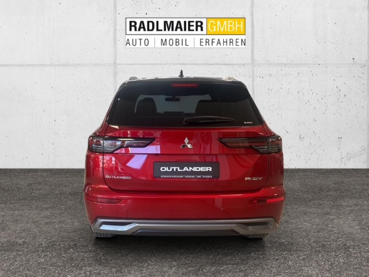 Mitsubishi Outlander (GN0W) bild 3