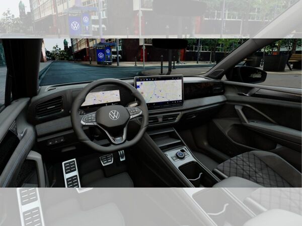 Volkswagen Tiguan R-Line 2,0l DSG 4MOTION*AHK *Rear View 360*ACC*Navi Discover* Harman Kardon* bild 6