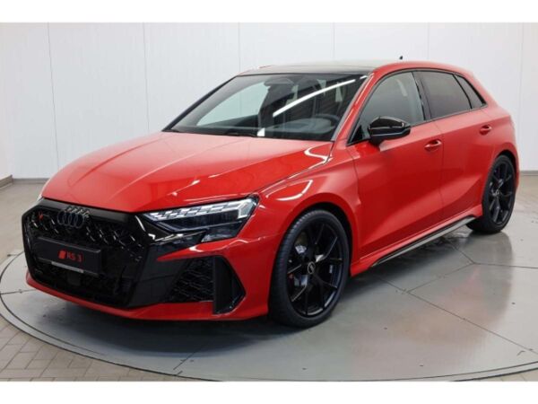 Audi RS3 Sportback TFSI quattro 280 km/h bild 2